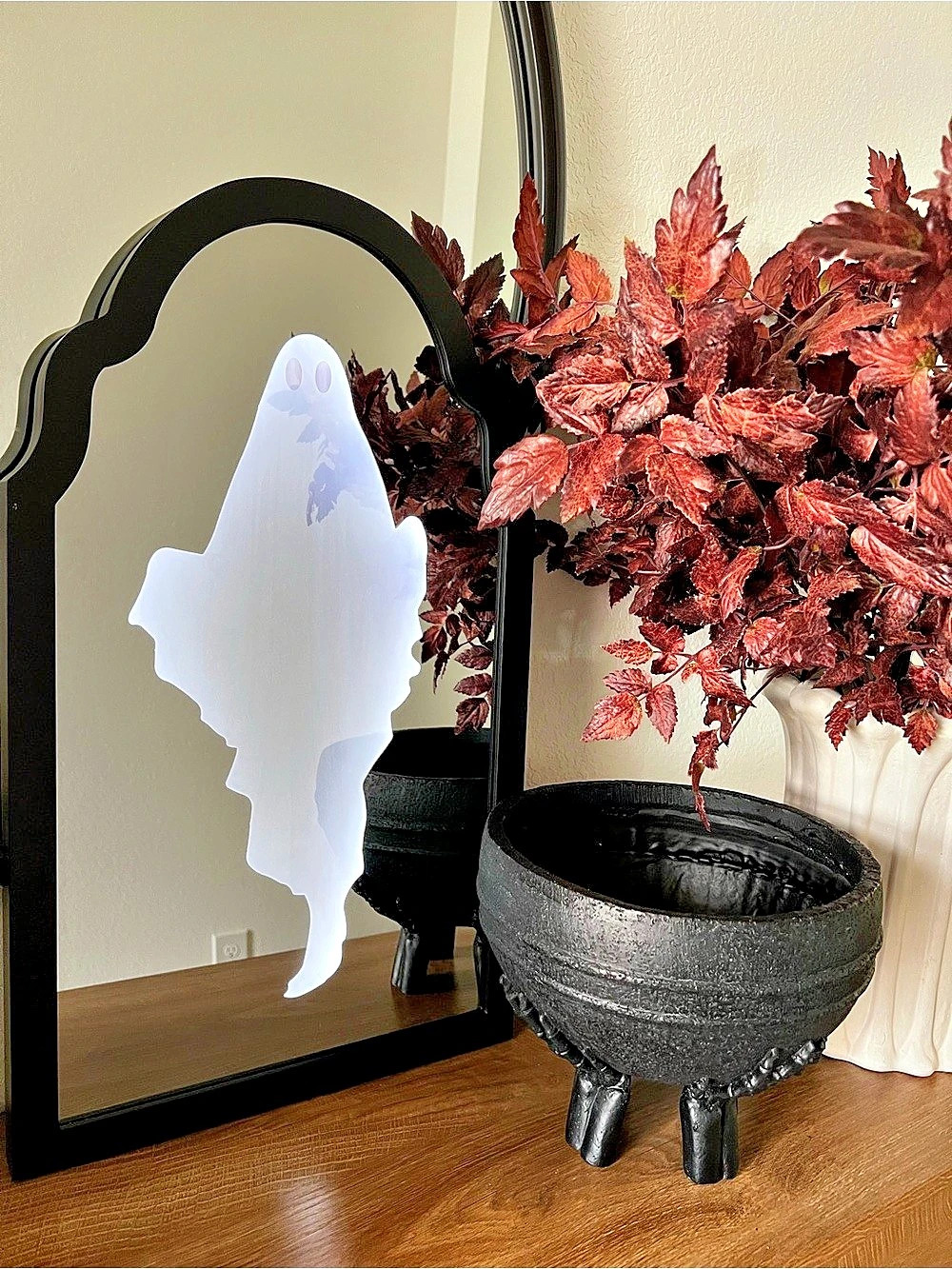 The Halloween Collection Hologram Mirror Ghost Halloween